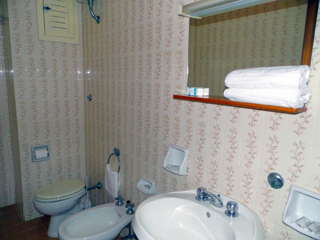 Hotel San Vito Forio di Ischia Стая снимка